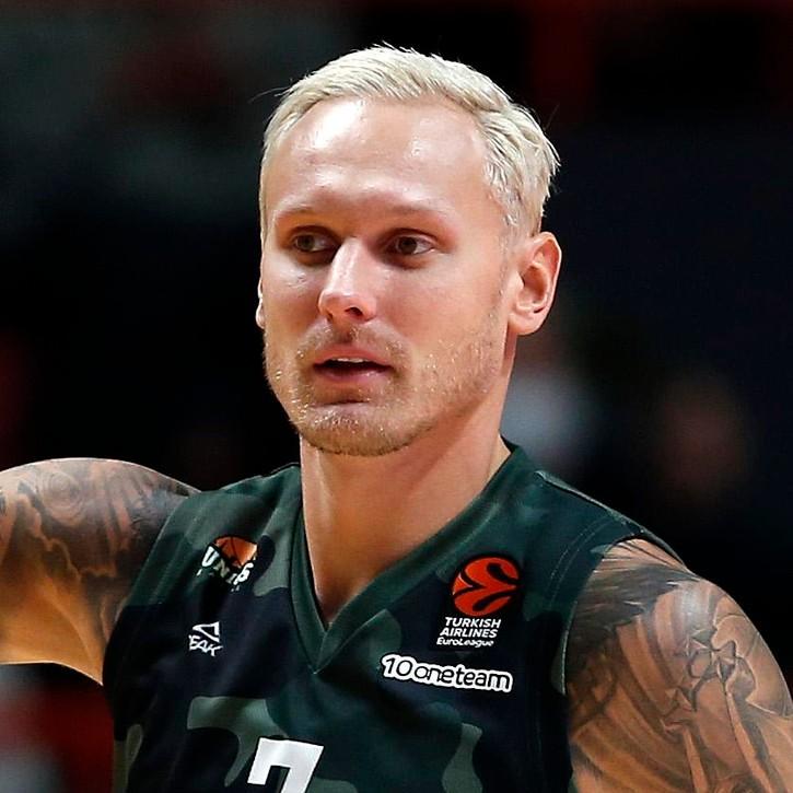 «С этого момента началась операция по уничтожению Яниса»: новые детали драмы Анны Седоковой и Тиммы