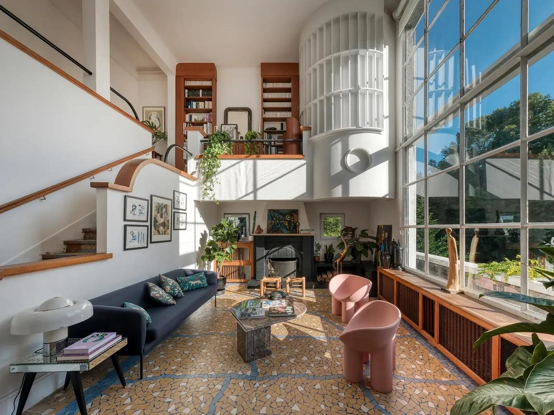 Особняк, вдохновленный работами Ле Корбюзье, продается во Франции | Источник: Ксавье Вател