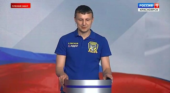 Глисков рассказал, что его программа строилась на прогнозах Жириновского | Источник: «Россия 1»