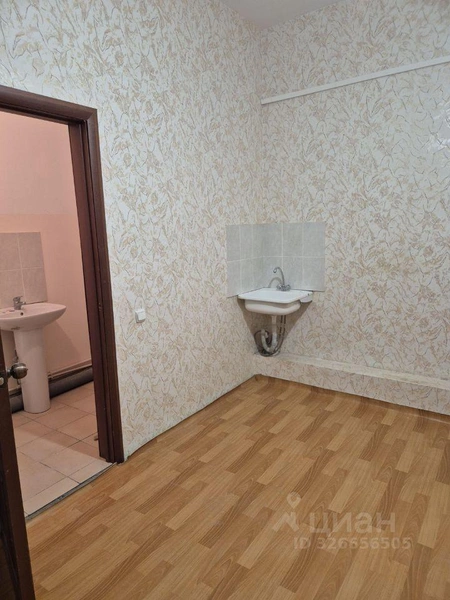 Сразу две раковины | Источник: пользователь Александр Буланов / krasnoyarsk.cian.ru