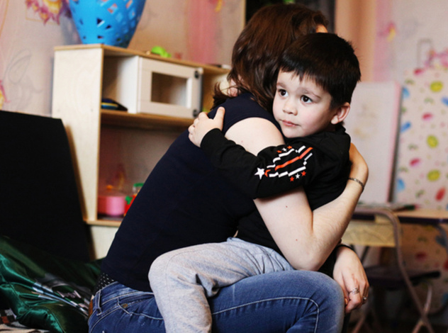 «Мой сын умеет любить так, как никто другой»: монолог мамы ребенка с аутизмом
