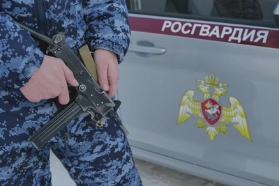 В Уссурийске посетительница детского магазина пыталась вынести товаров на 12 тысяч рублей
