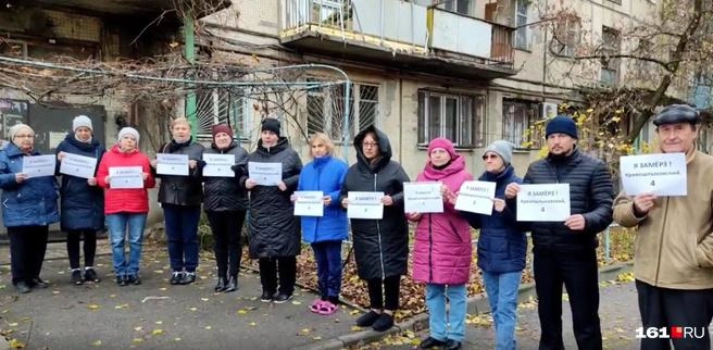Собственники квартир в Кривошлыковском, 4 провели в доме почти полгода без коммуникаций | Источник: жильцы дома