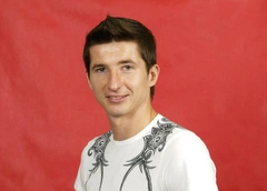 Евгений Алдонин показал, как выглядит сейчас, во время борьбы с раком