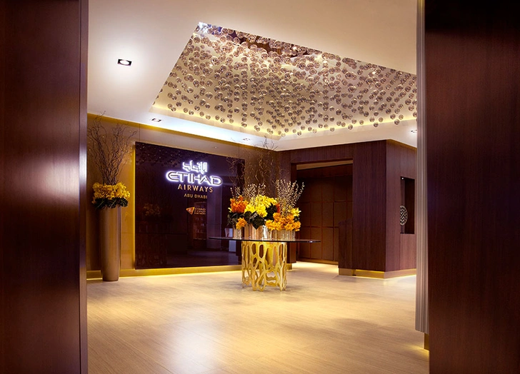 Лаундж Etihad Airways First Class Lounge & Spa в аэропорту Абу-Даби.