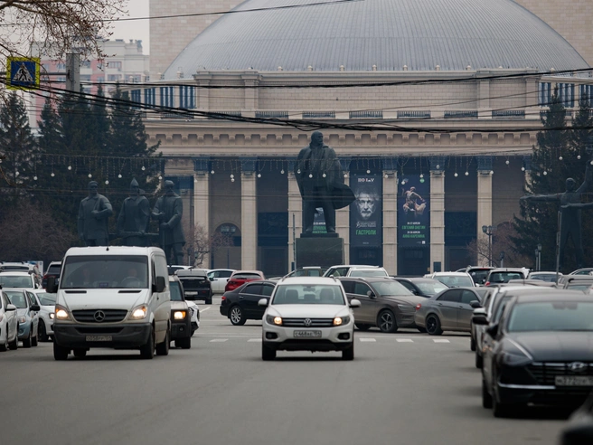 Предлагаемый пешеходный путь пролегает от железнодорожного вокзала к театральным площадкам | Источник: Архивное фото
