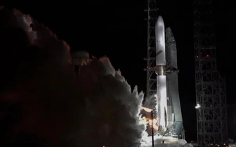 Компания Blue Origin провела огневые испытания двигателей ракеты-носителя New Glenn в преддверии запуска миссии ESCAPADE к Марсу (ВИДЕО)