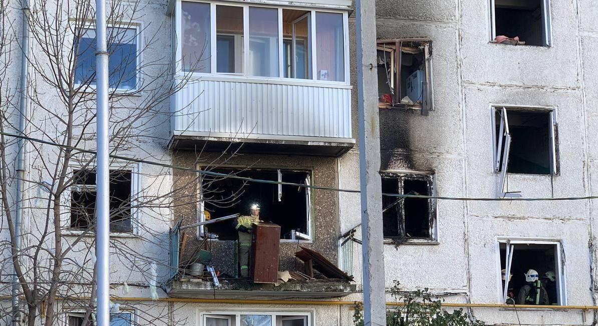 Трубы не выдержали: в уфимской пятиэтажке, где осенью взорвался газ, затопило квартиры