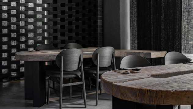 Сосны и камень: Matsu izakaya & Roku bar в Калининграде