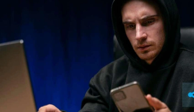 Оставайтесь бдительными при поиске работы в интернете | Источник: nk-tv.com