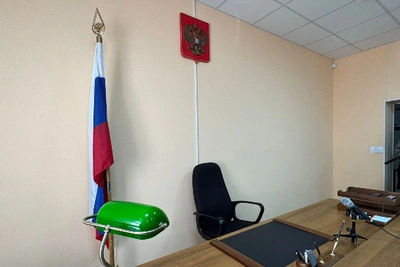 Амурчанка погасила долг по алиментам перед дочерью
