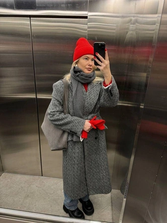 Шапки, береты и кепки: самые модные головные уборы зимы 2025/26 Шапки, береты и кепки: самые модные головные уборы зимы 2025/26