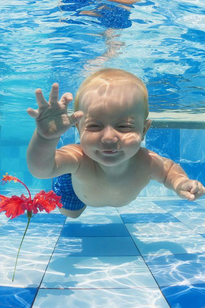 9 важных вещей для грудничкового плавания, которые нужно взять в бассейн