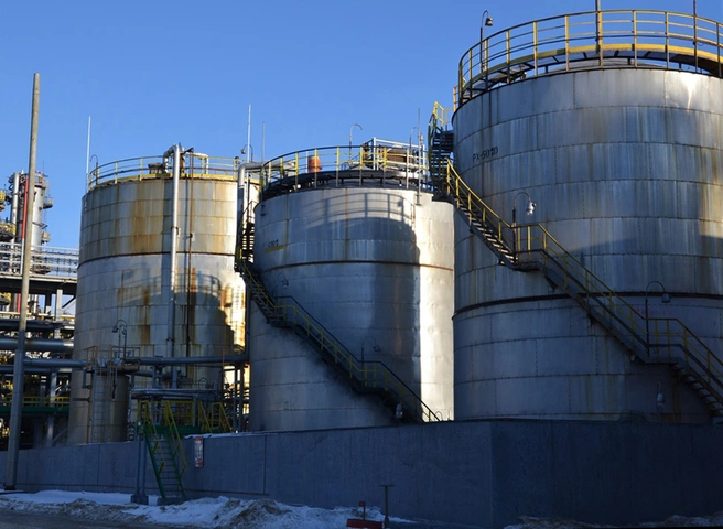 Нефтегазовые доходы России упали почти на четверть | 62.ru