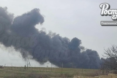 Пожар на трассе Ростов-Таганрог после ДТП с бензовозом