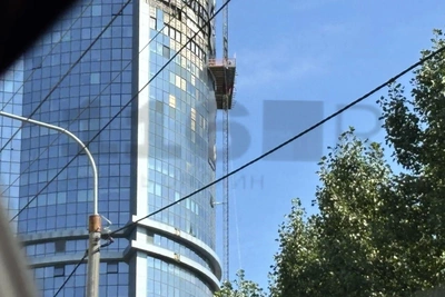 В элитном ЖК Казани начали менять фасад после удара БПЛА