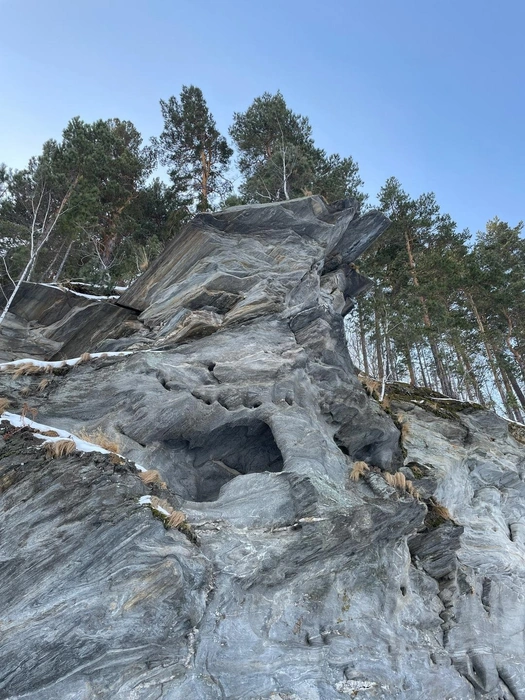 Такая красота видна с воды | Источник: Елена Пастухова
