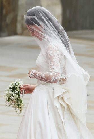 Трагедия для невесты: почему герцогиня Кейт плакала из-за своего свадебного платья