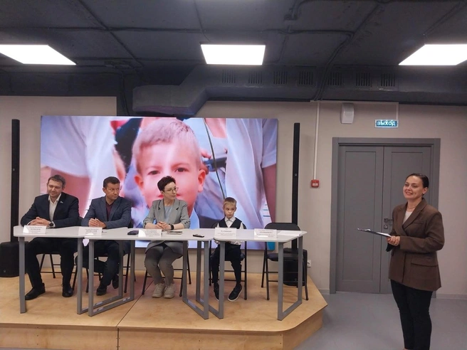 В парке Гагарина развернутся 50 интерактивных площадок, где будут представлены разные профессии | Источник: Максим Сельницин