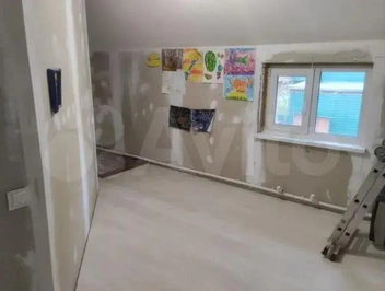 Дом еще в процессе ремонта, но цена довольно приятная | Источник: «Авито»