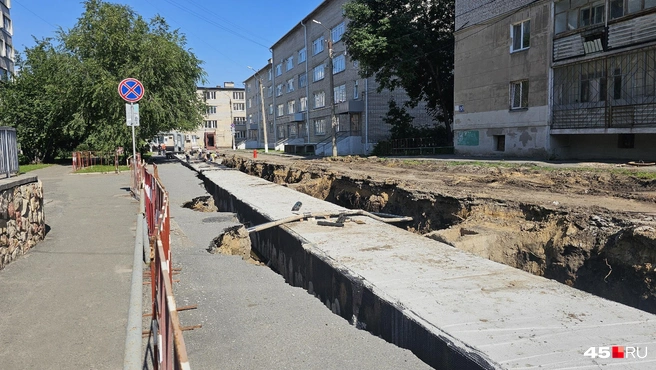 Тепломагистраль на улице Пушкина | Источник: Дарья Никитченко / 45.RU