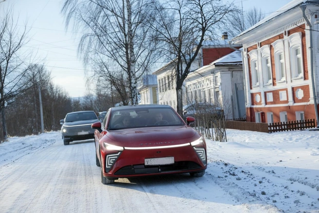 Необычный новогодний кортеж стартовал от EXEED Центр Автолига | Источник: EXEED Центр Автолига