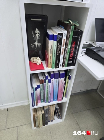 Научные книги на русском языке | Источник: Семен Коротов-Майбах / 164.RU