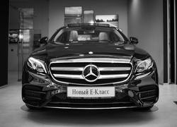 Mercedes-Benz E-Класс: самый интеллектуальный бизнес-седан