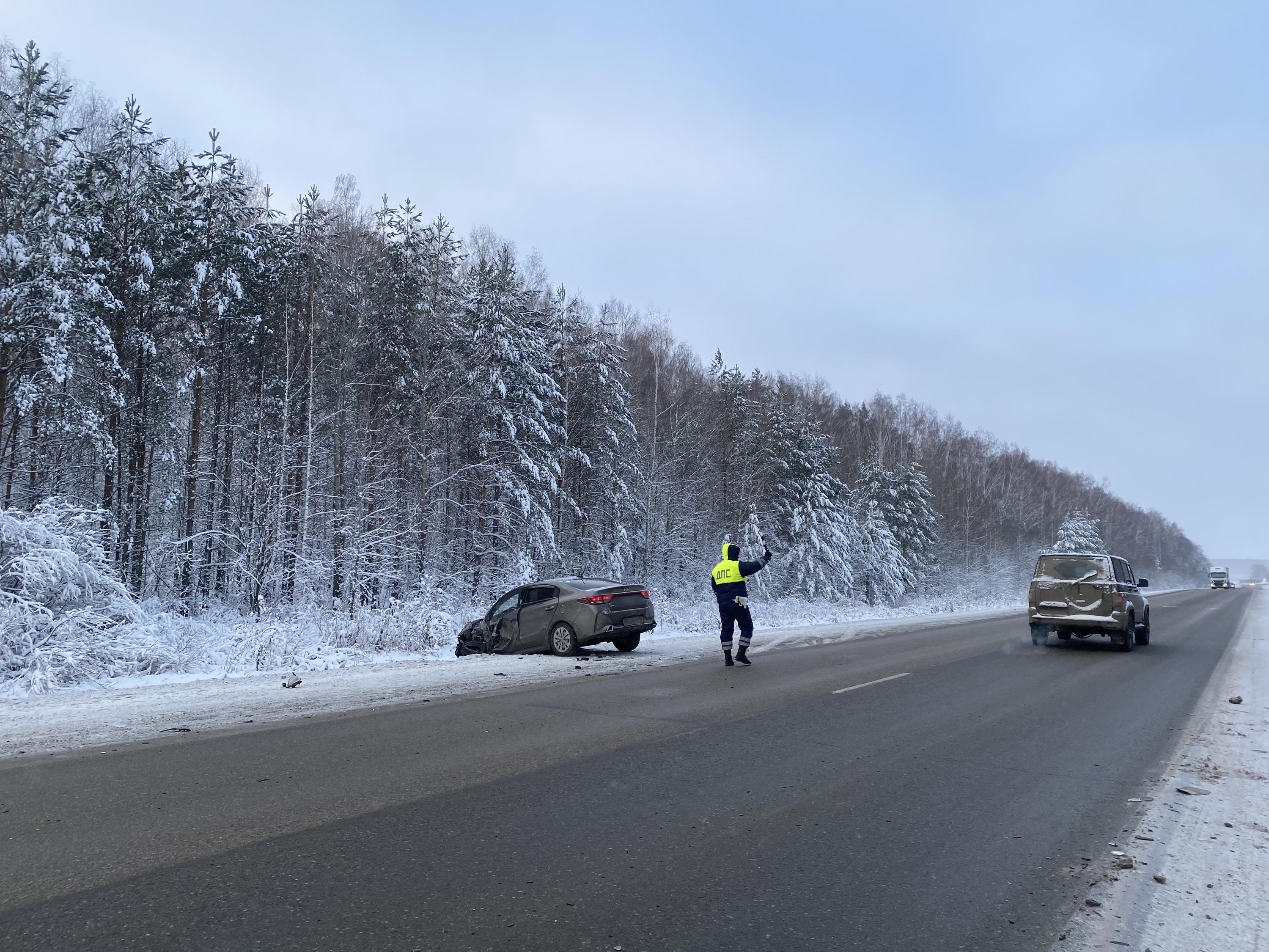 Подробности смертельной аварии на трассе Екатеринбург — Тюмень, 16 ноября  2022 года - 16 ноября 2022 - Е1.ру