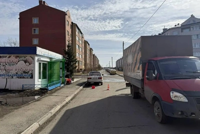 В Омской области автомобиль сбил 4-летнего самокатчика