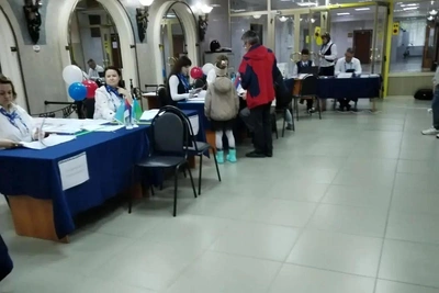 Утром на участках Сургута немноголюдно