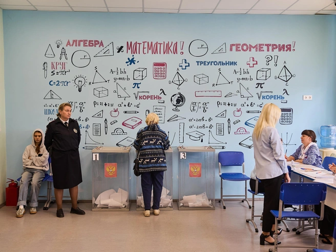 Горожане голосовали активнее всего в третий день | Источник: Александр Ощепков / NGS.RU