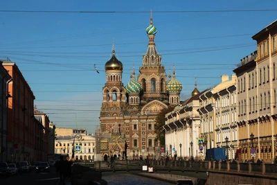 Леса со Спаса на Крови сняли не полностью