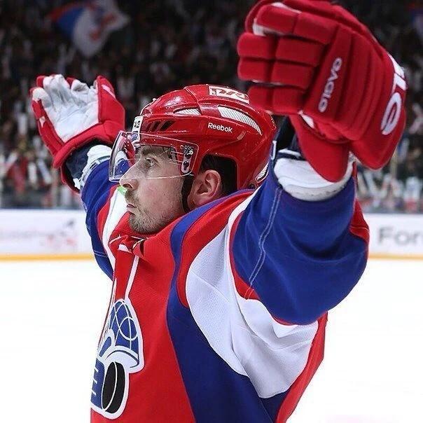 <p>Сергей Коньков </p>