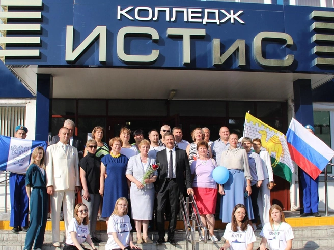 Колледж ИСТиС ЮУрГУ&nbsp;— старт профессиональной карьеры сразу после 9-го класса | Источник: пресс-служба ЮУрГУ
