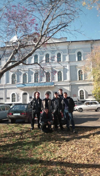 Павел всегда подумывал о кино, но учиться пошел на радиофизика по стопам матери | Источник: Павел Скоробогатов