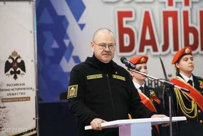 Олег Мельниченко и Николай Овсиенко открыли турнир по самбо «Победа»