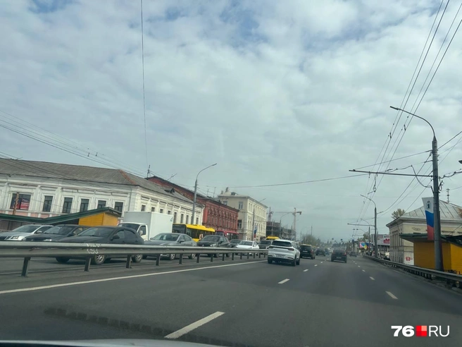 В сторону центра движение было свободное | Источник: читательница 76.RU