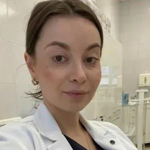 Хирурга Екатерину Лонскую, чья пациентка Инна Борода ослепла после пластики, приговорили к колонии
