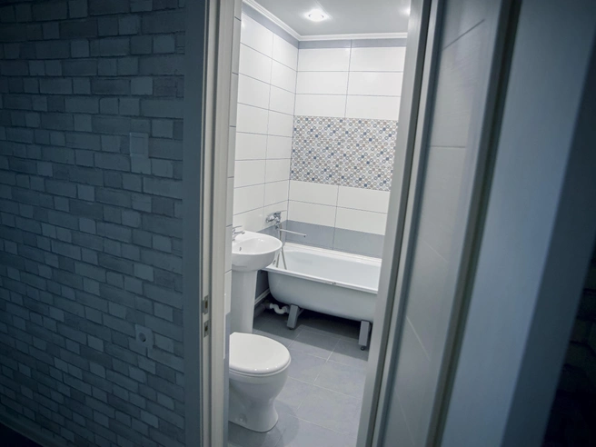 Пострадавшего передали медицинским работникам. | nsk54.online