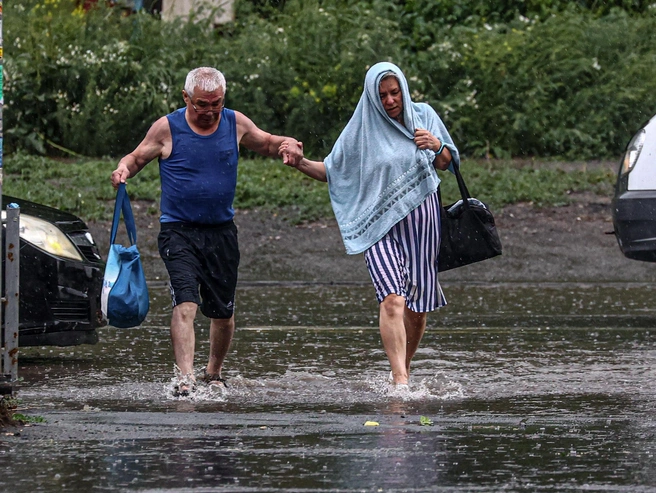 Сильные дожди ранее привели к настоящему потопу в Челябинске | Источник: Наталья Лапцевич