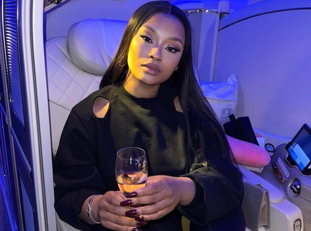 Вербовка на завод дронов: власти ЮАР предостерегли женщин от предложений о работе в России. Блогер извинилась за рекламу