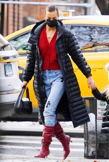 Ирина Шейк в Нью-Йорке | marieclaire.ru