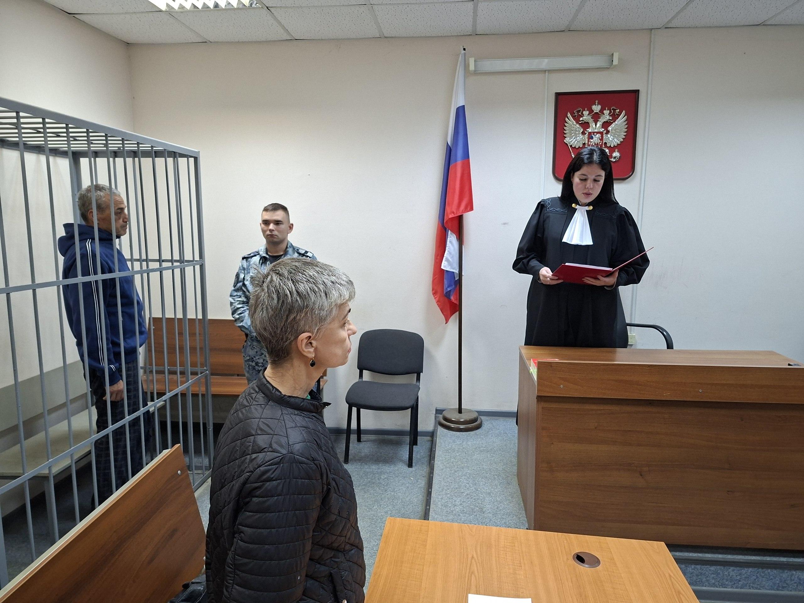 «Шла домой после работы». На Урале забили до смерти начальницу налоговой: кто это сделал и за что