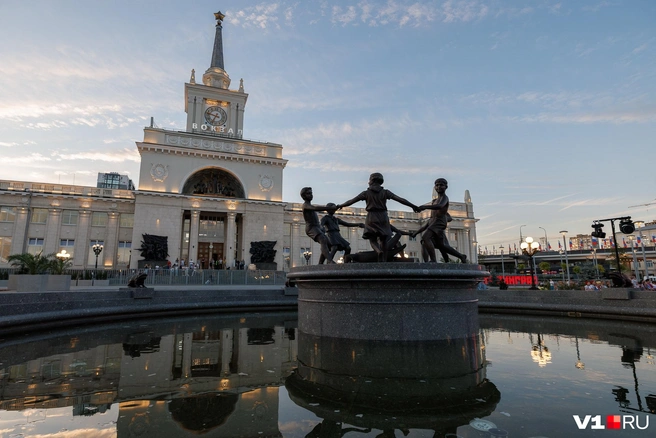 К открытию площади готовились долгих несколько месяцев | Источник: Алексей Волхонский / V1.RU