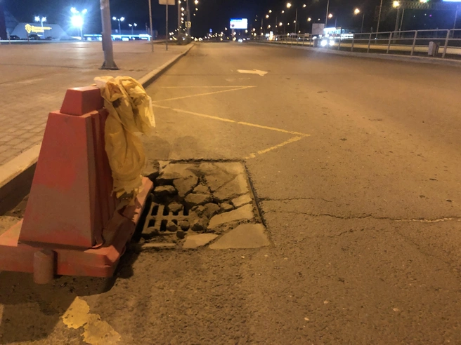 Некоторые участки главной магистрали города уже давно требуют ремонта | Источник: Алексей Ногинский / 63.RU