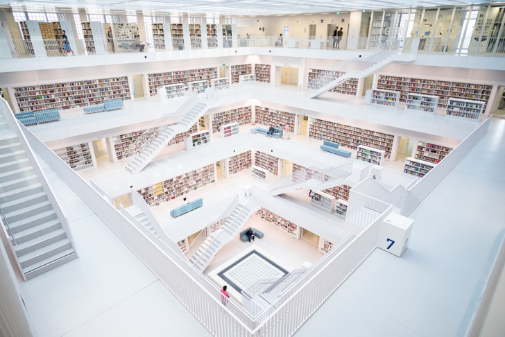 Самые потрясающие библиотеки мира (фото 16)