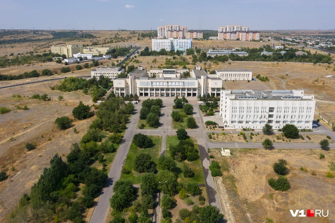 По задумке советских архитекторов, кампус должен был появиться на территории близ ВолГУ | Источник: Алексей Волхонский / V1.RU