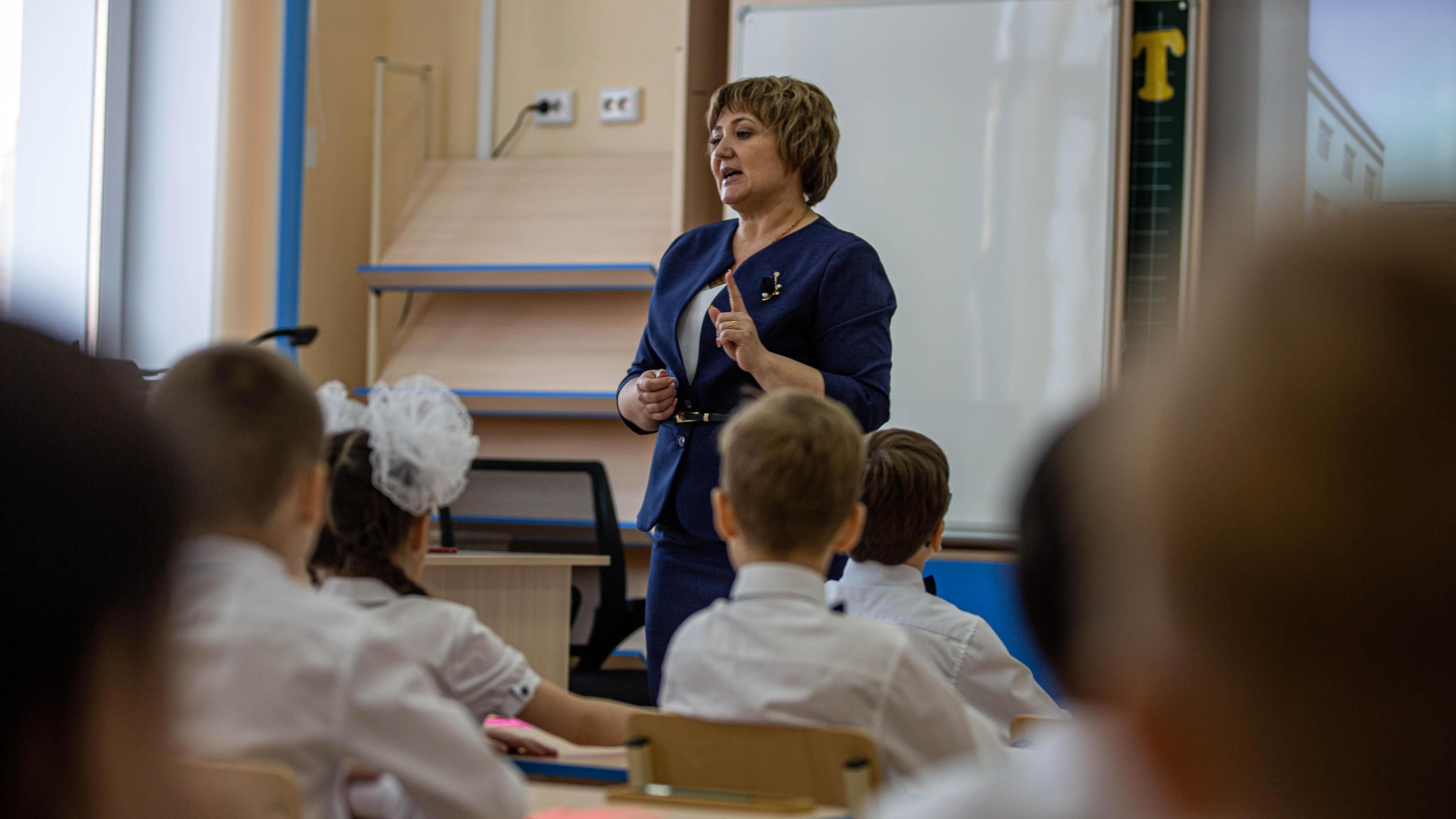 Пробежал по коридору — получил двойку: в российских школах введут оценки за поведение. Когда начнет действовать новая система 