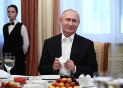 Неприхотлив в еде и предпочитает русскую кухню. Меню Владимира Путина